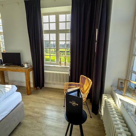 Kasteel Pietersheim Maastricht - Lanaken 호텔 외부 사진