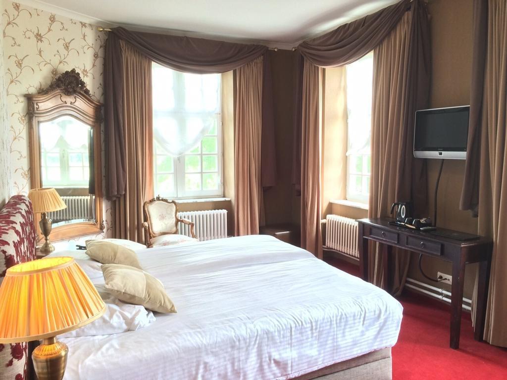 Kasteel Pietersheim Maastricht - Lanaken 호텔 객실 사진