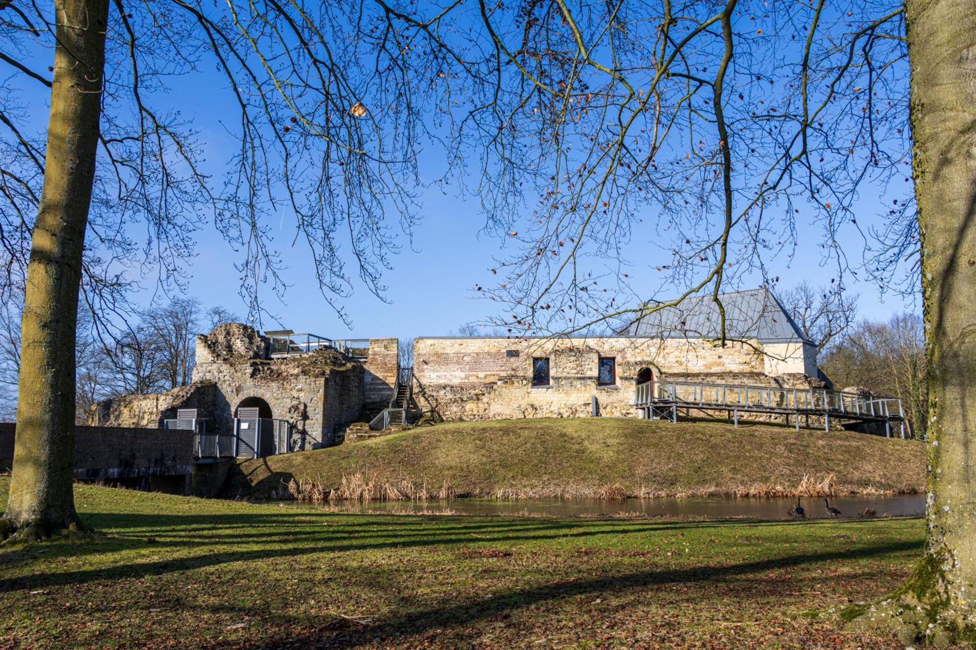 Kasteel Pietersheim Maastricht - Lanaken 호텔 외부 사진