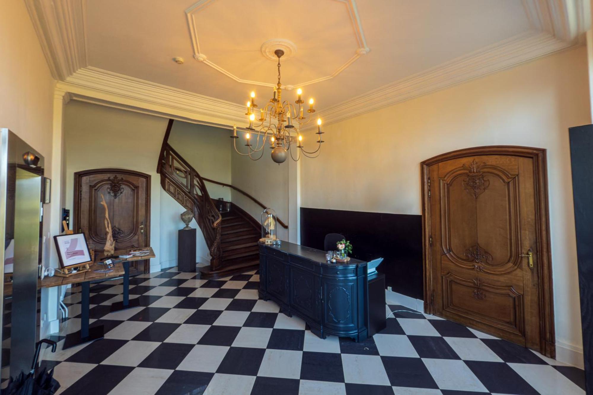 Kasteel Pietersheim Maastricht - Lanaken 호텔 외부 사진