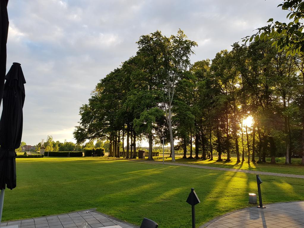 Kasteel Pietersheim Maastricht - Lanaken 호텔 외부 사진